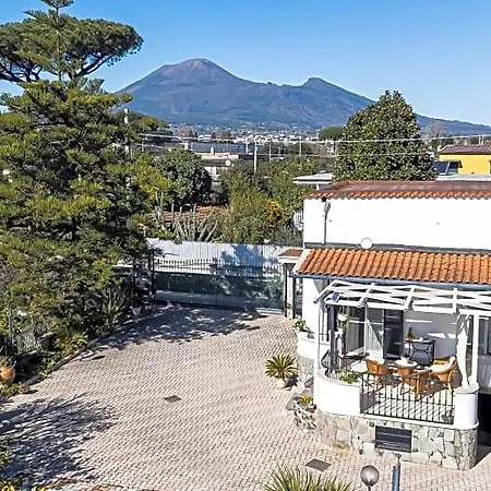 Vesuvian Stone 住宿加早餐酒店 3*